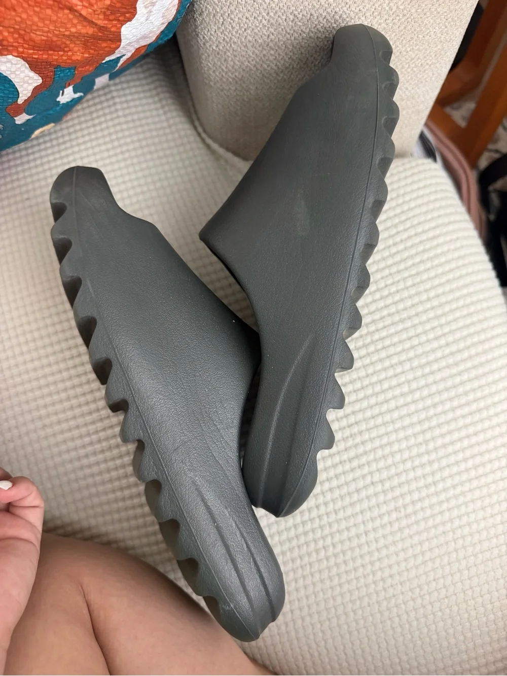 Adidas Yeezy Black Slides